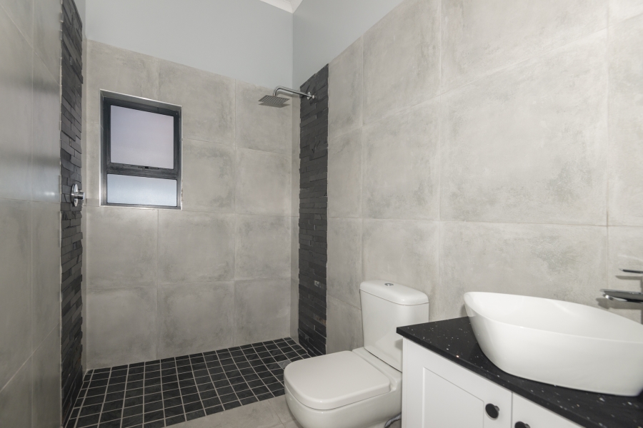 4 Bedroom Property for Sale in Laguna Western Cape